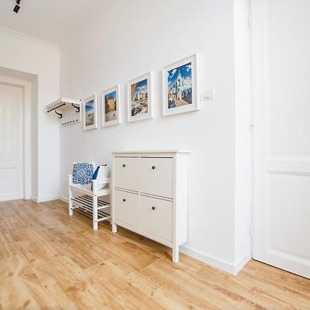 Spacious Riverviews Apartment Near Piata Unirii Oradea Buitenkant foto