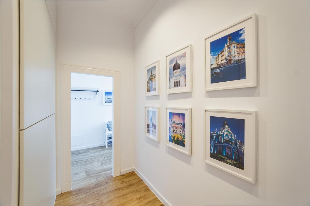 Spacious Riverviews Apartment Near Piata Unirii Oradea Buitenkant foto